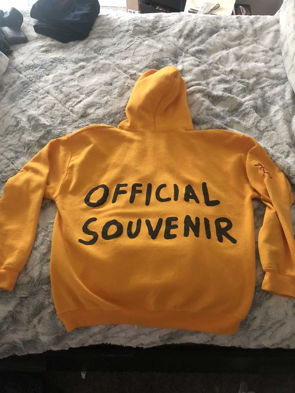 Travis Scott Astroworld Festival Hoodie 2019 - image 2