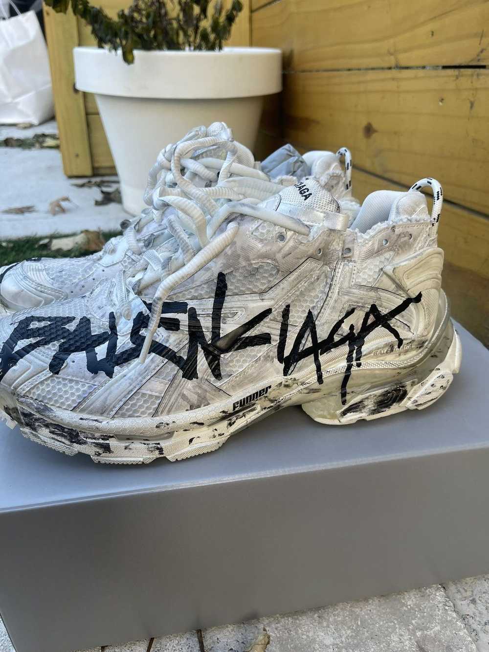 Balenciaga BALENCIAGA GRAFFITI RUNNERS - image 2