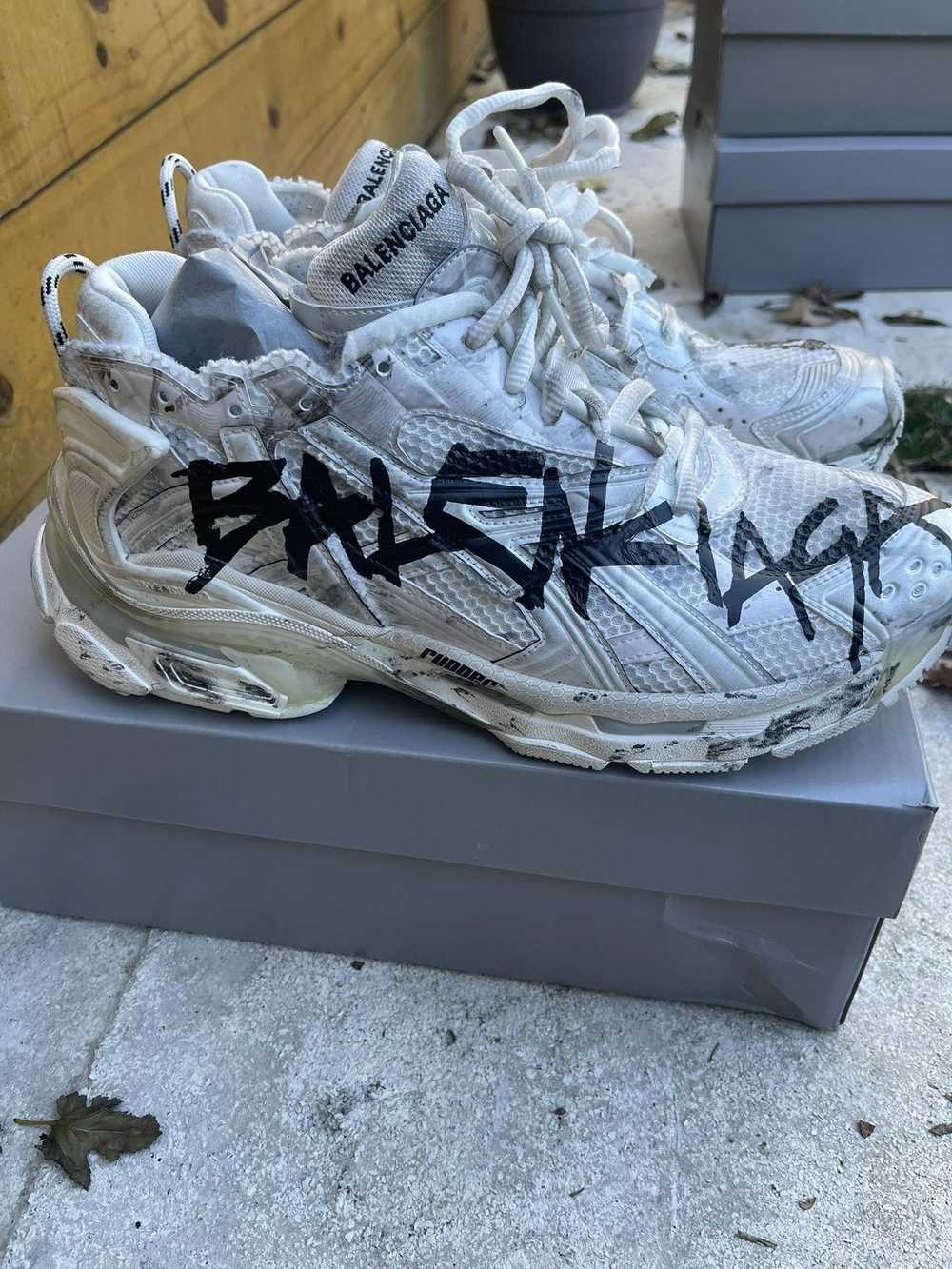 Balenciaga BALENCIAGA GRAFFITI RUNNERS - image 4