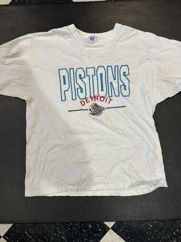 NBA × Vintage Detroit Pistons classic logo t shirt