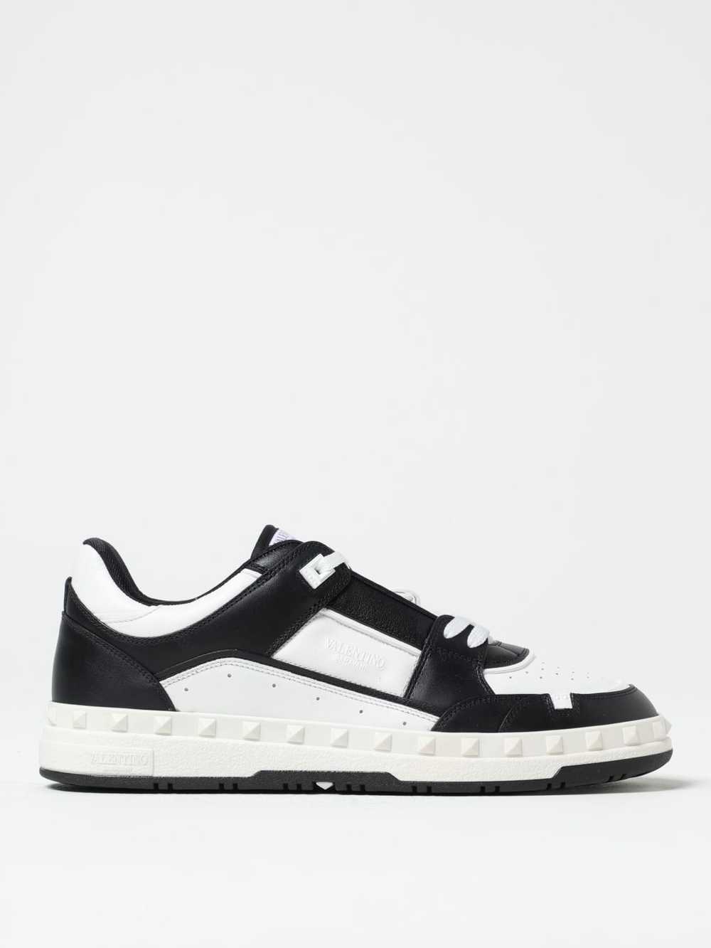 Valentino Garavani Valentino Garavani Sneakers Me… - image 1