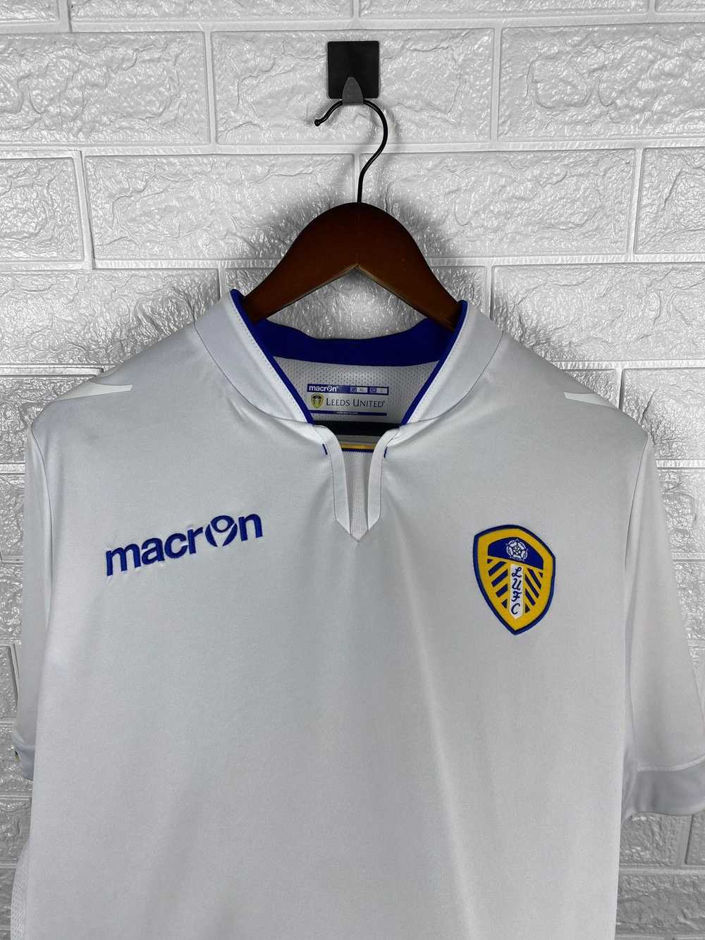 Jersey × Macron × Soccer Jersey Leeds United LUFC… - image 2