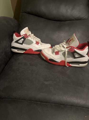 Jordan Brand × Nike Air Jordan 4 Fire Red