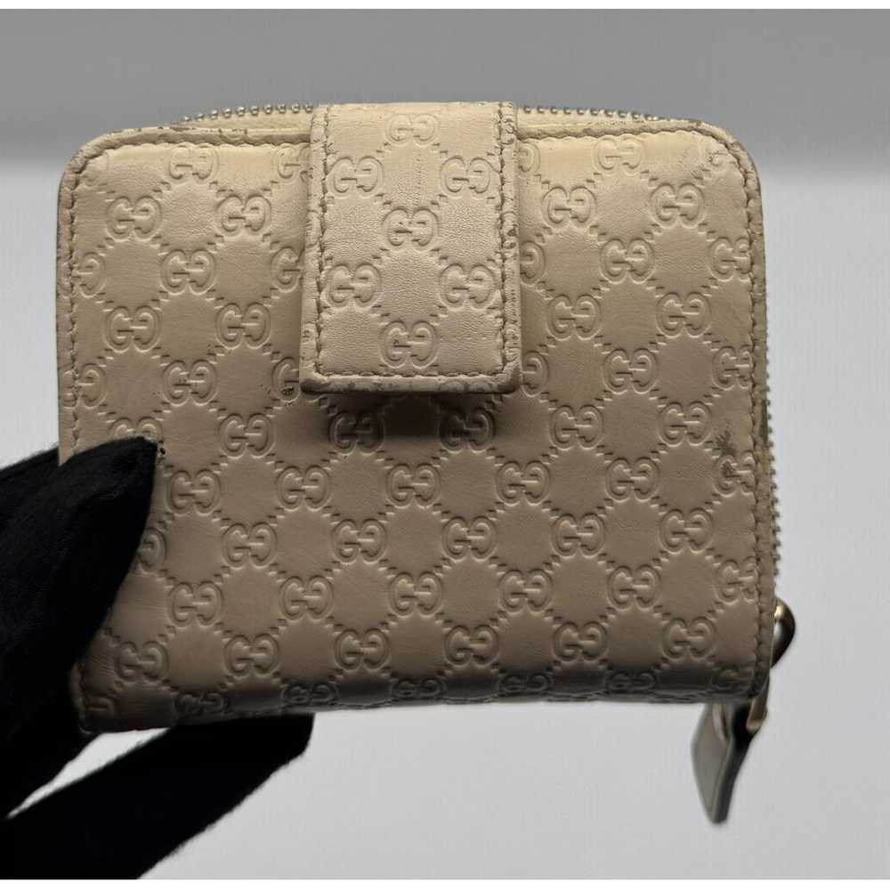 Gucci Leather purse - image 12