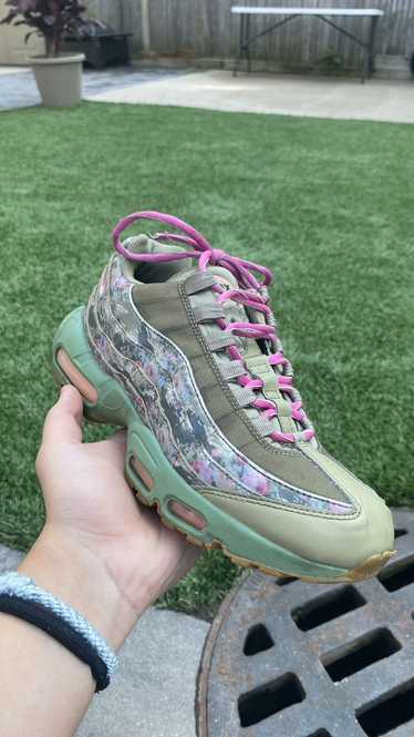 Nike Wmns Nike Air Max 95 ‘Floral Camo’