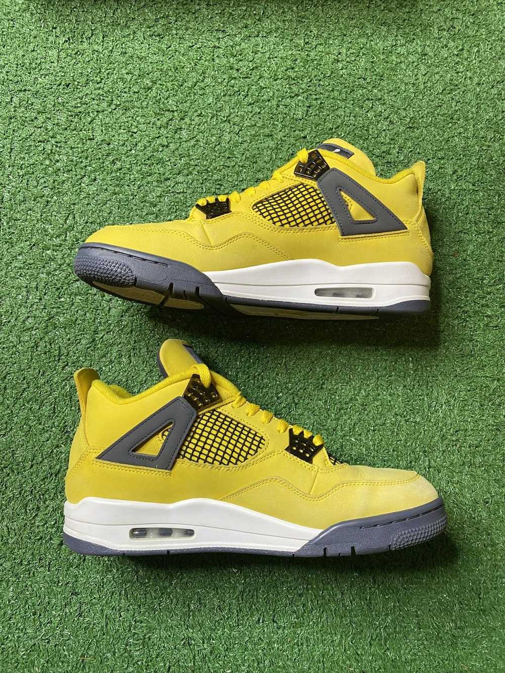 Jordan Brand × Nike Jordan 4 Lightning - image 3