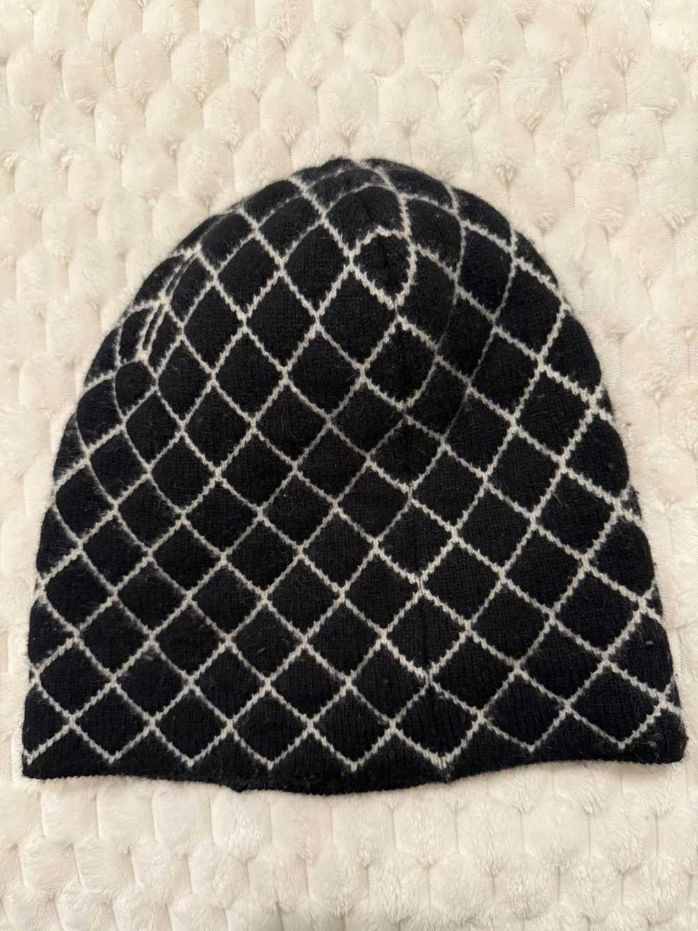 Chanel Chanel CC Logo Quilted Beanie - image 2