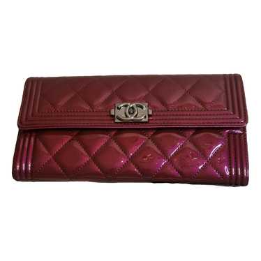 Chanel Boy patent leather wallet