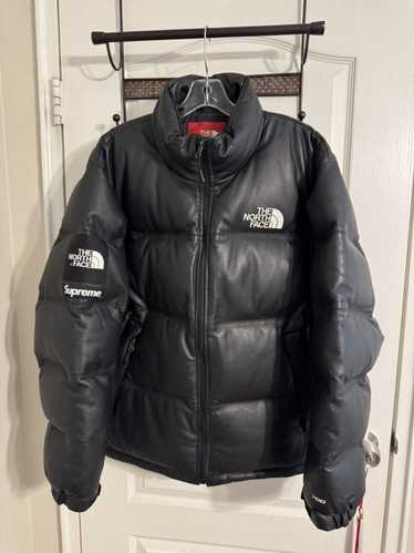 Supreme × The North Face Supreme x The North Face 