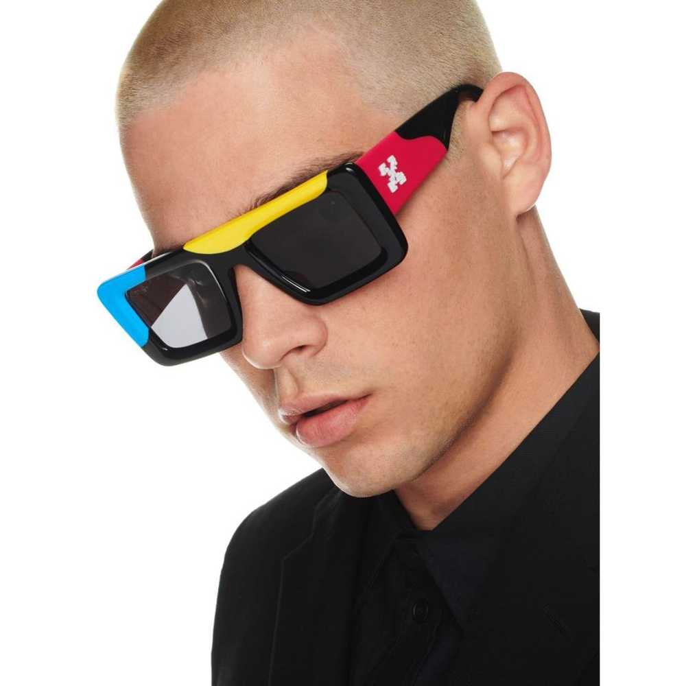 Off-White Sunglasses - image 12