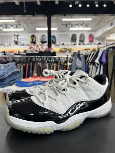 Jordan Brand Air Jordan 11 Low Concord Sz. 11 (201