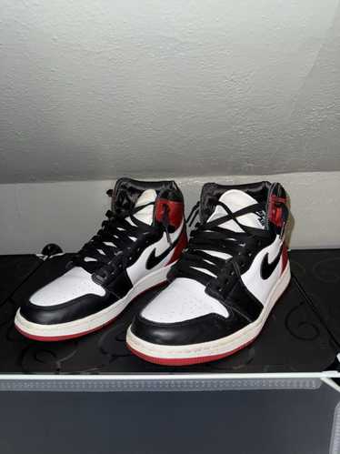 Jordan Brand Air Jordan 1 Satin Black Toe