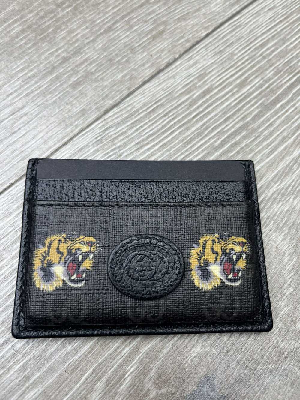 Gucci Gucci GG Tiger CardHolder - image 1