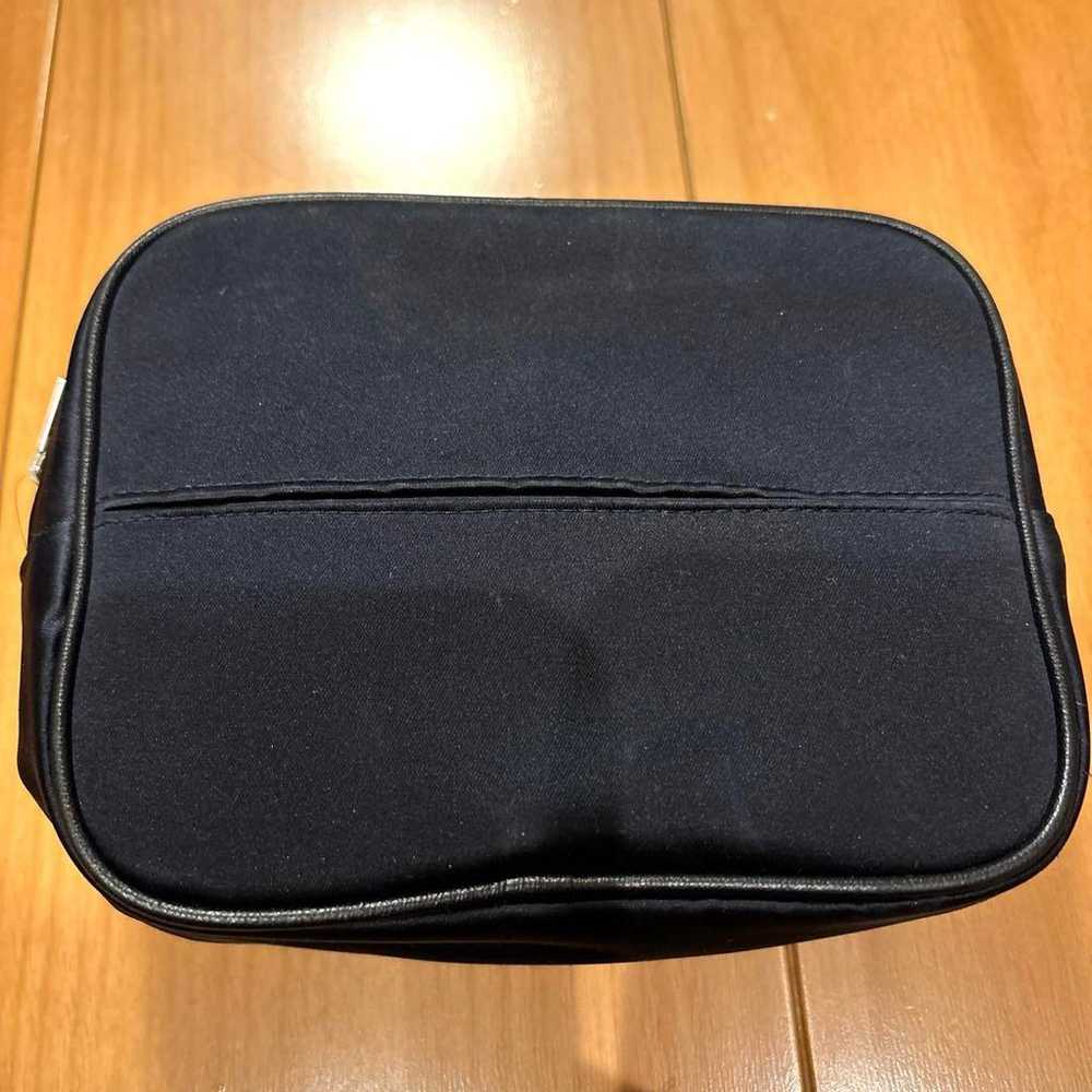 Ladroz Pouch - image 2