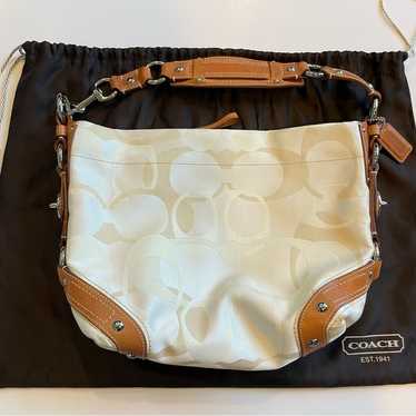 Coach Carly Optic Signature Handbag Purse