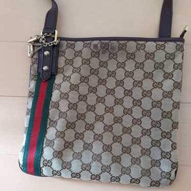 GUCCI GG Canvas Shoulder Bag