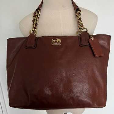 COACH MADISON CHAIN TOTE!!!