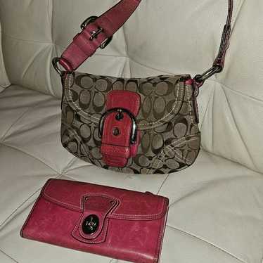 Vintage Coach  Soho pink leather