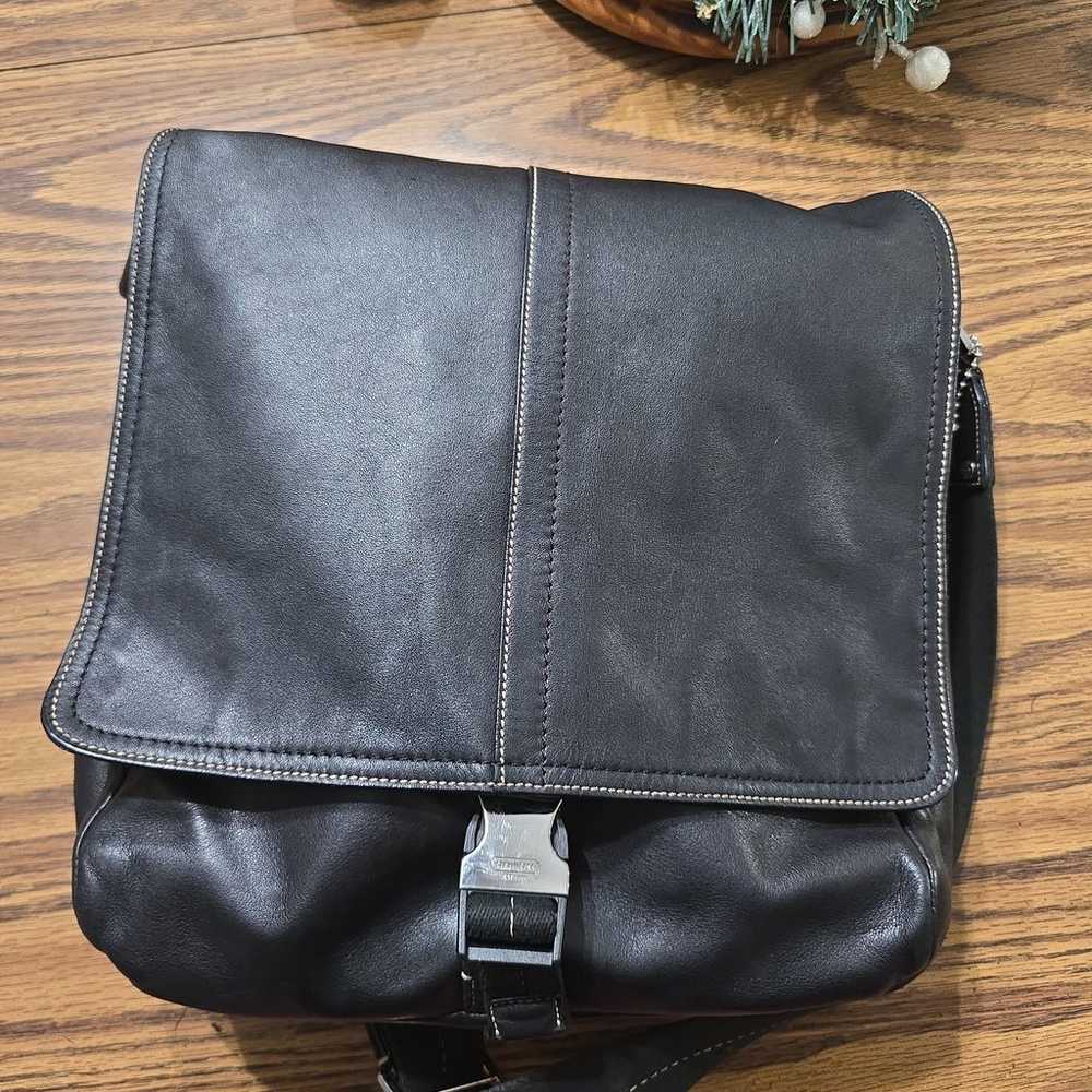 COACH BLACK LEATHER MESSENGER PURSE BAG UNISEX ME… - image 2