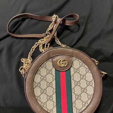 Crossbody purse