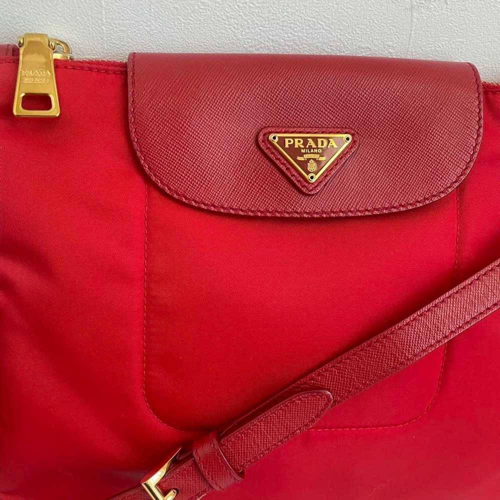 Pristine condition PRADA shoulder bag in red with… - image 2