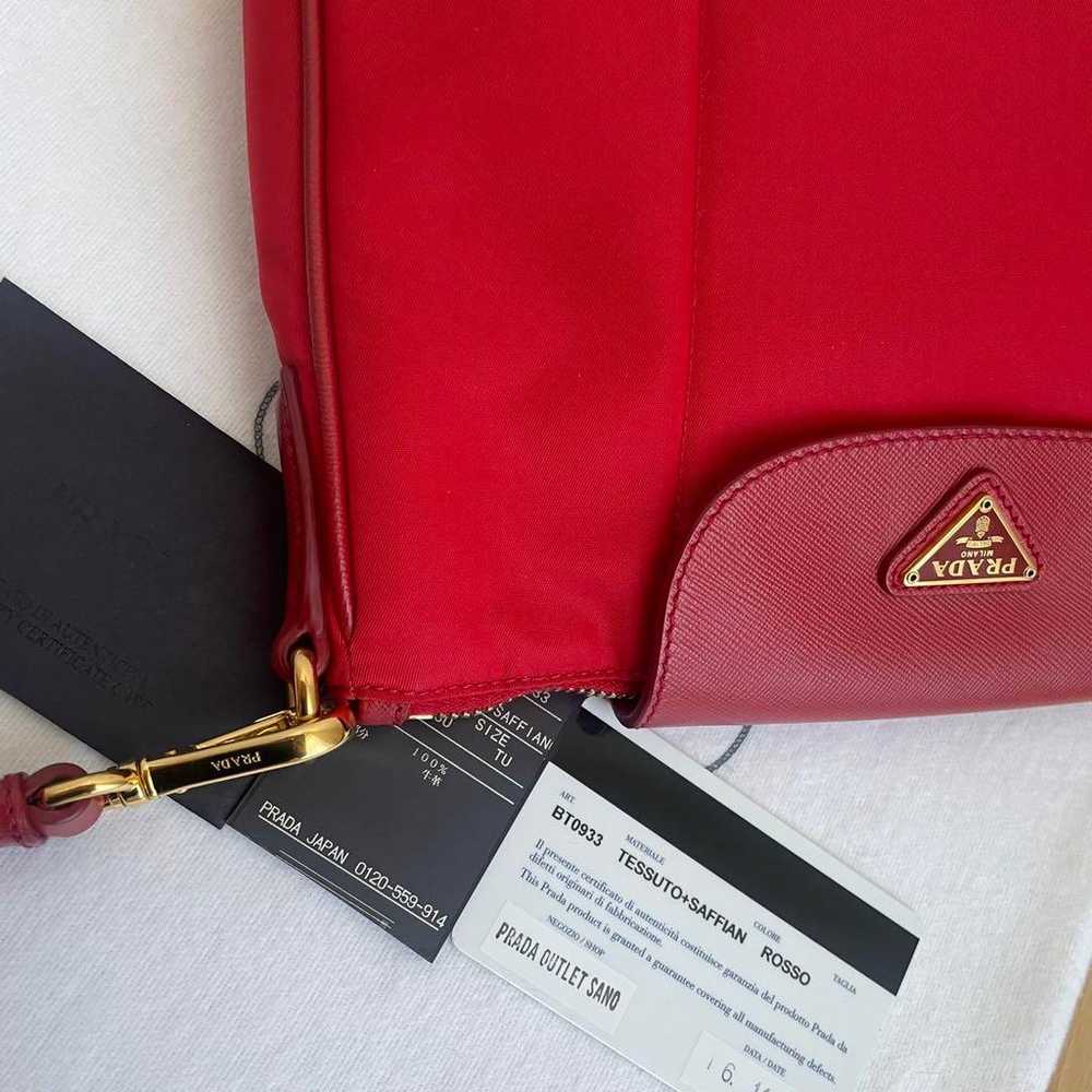 Pristine condition PRADA shoulder bag in red with… - image 9