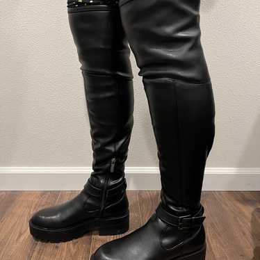 Over the knee Boots