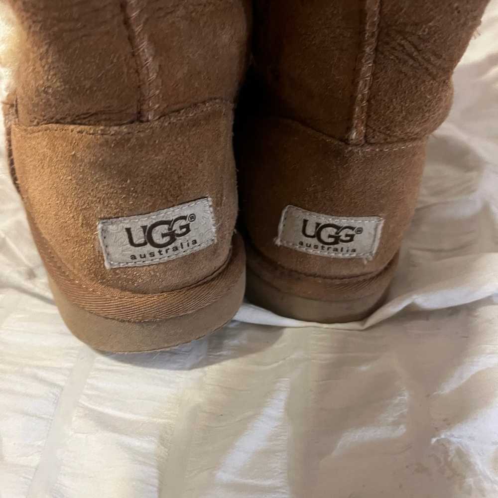 Ugg - image 1