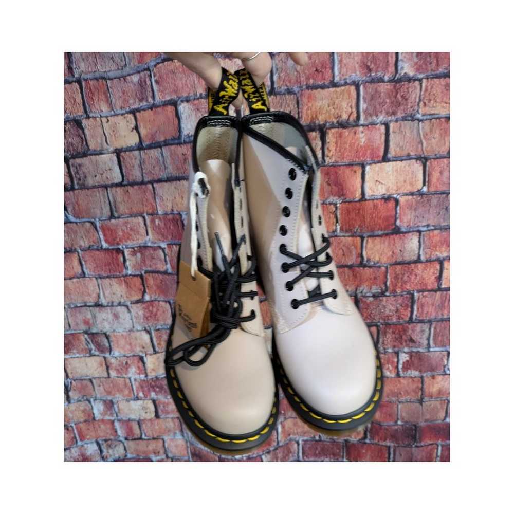 NWT Dr. Martens 1460 Smooth Leather Lace Up Boots… - image 6