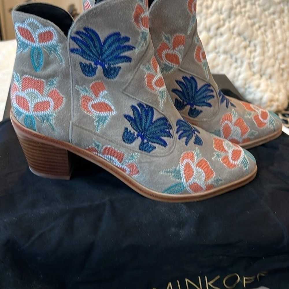 Rebecca Minkoff floral embroidered booties size 6 - image 1