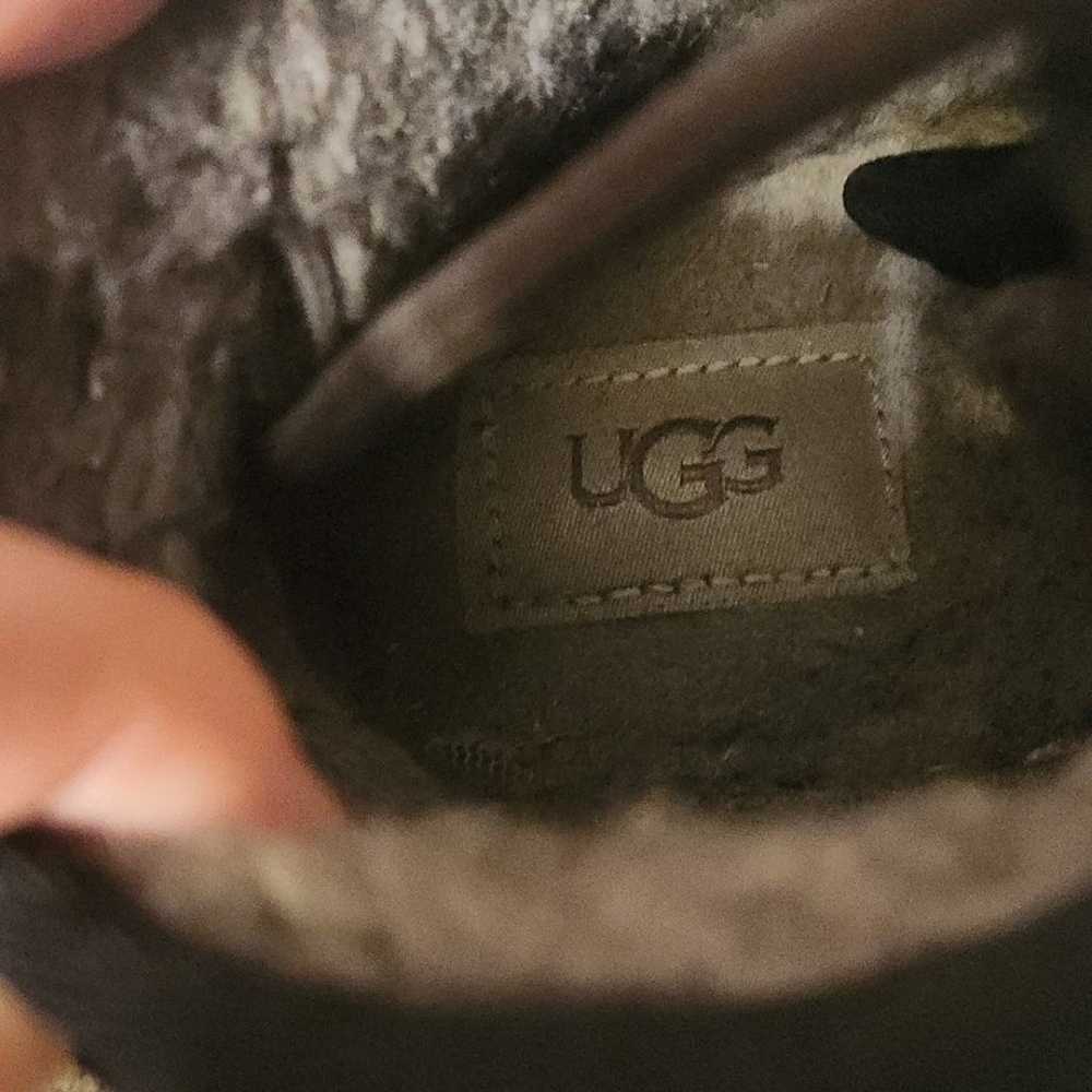 Ugg Australia Women's "Neumel" Black Suede & Gray… - image 9