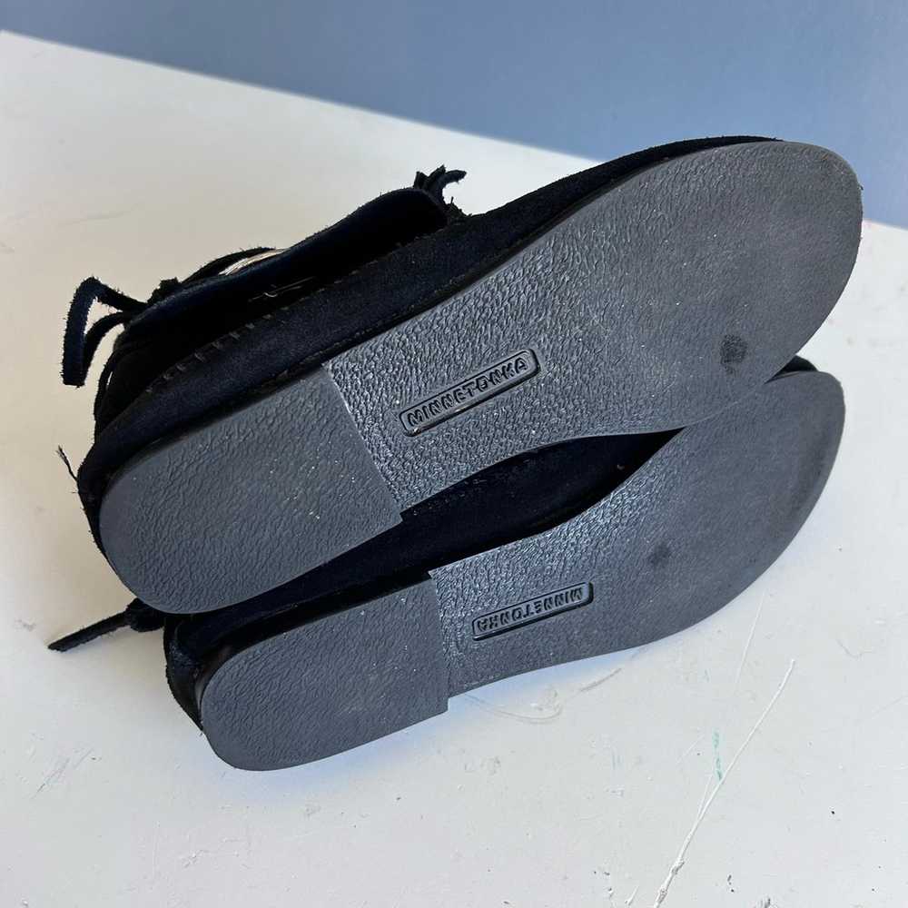 Minnetonka moccasin believes size 7 black conch f… - image 9