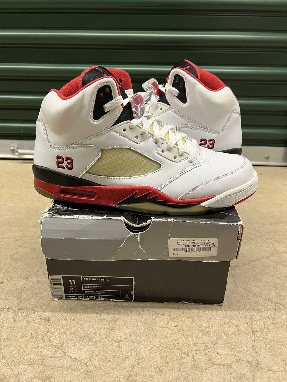 Jordan Brand Jordan 5 Retro Fire Red 2006 Size 11 - image 1