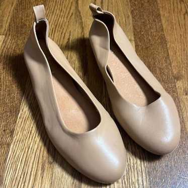 André Assous Nalah Leather Ballet Flat Size 5.5 - image 1