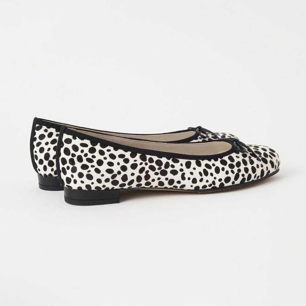 【DIANA】Dalmatian Low Heel Flat Shoes - image 2