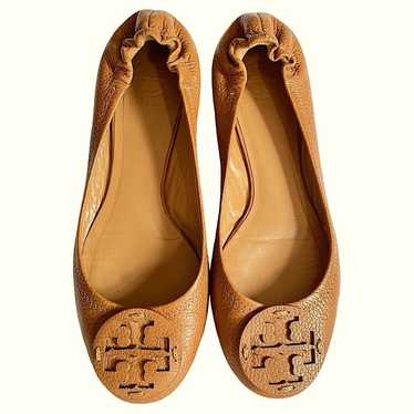 Tory Burch Royal Tan Pebbled Leather Reva flats Si