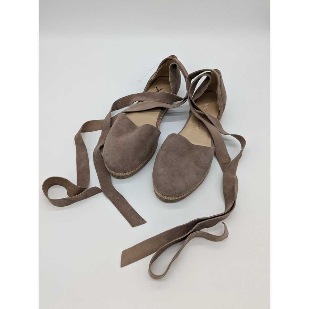 Stuart Weitzman FLAT Sandal Suede Sz 6 SPAIN $398… - image 1