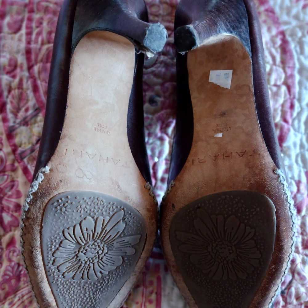 Tahari pumps - image 3