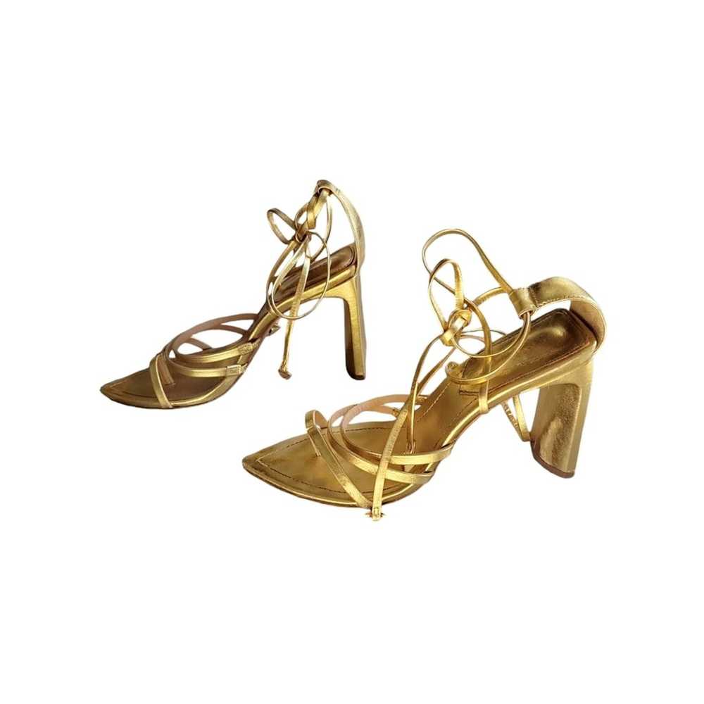 Schutz Leaf Heel Sandal in Platina Gold Metallic … - image 5