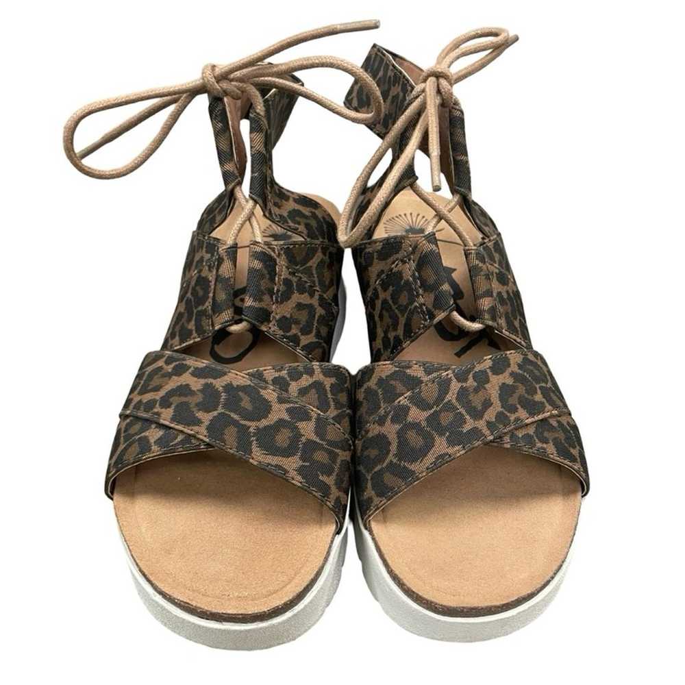 OTBT California Sandal Leopard Print Size 7 - image 2