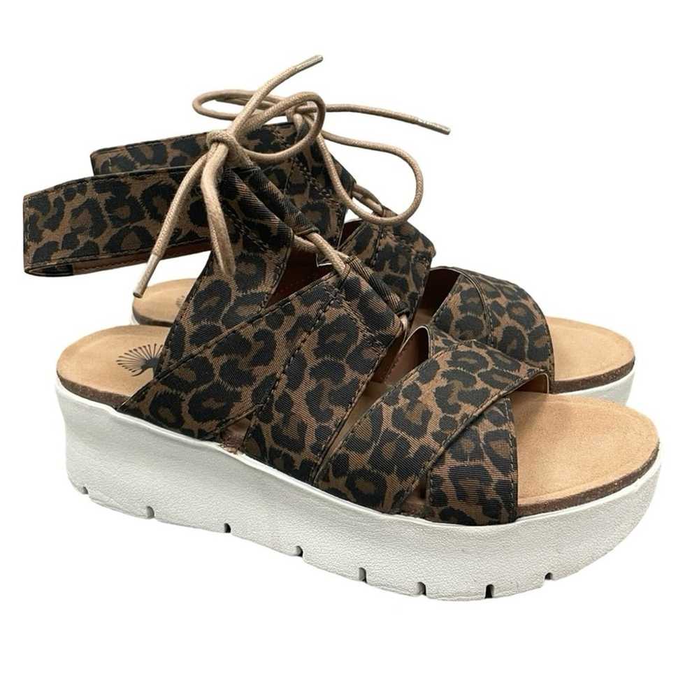 OTBT California Sandal Leopard Print Size 7 - image 3