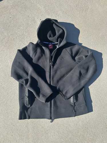 Nike Black Nike tech fleece jacket