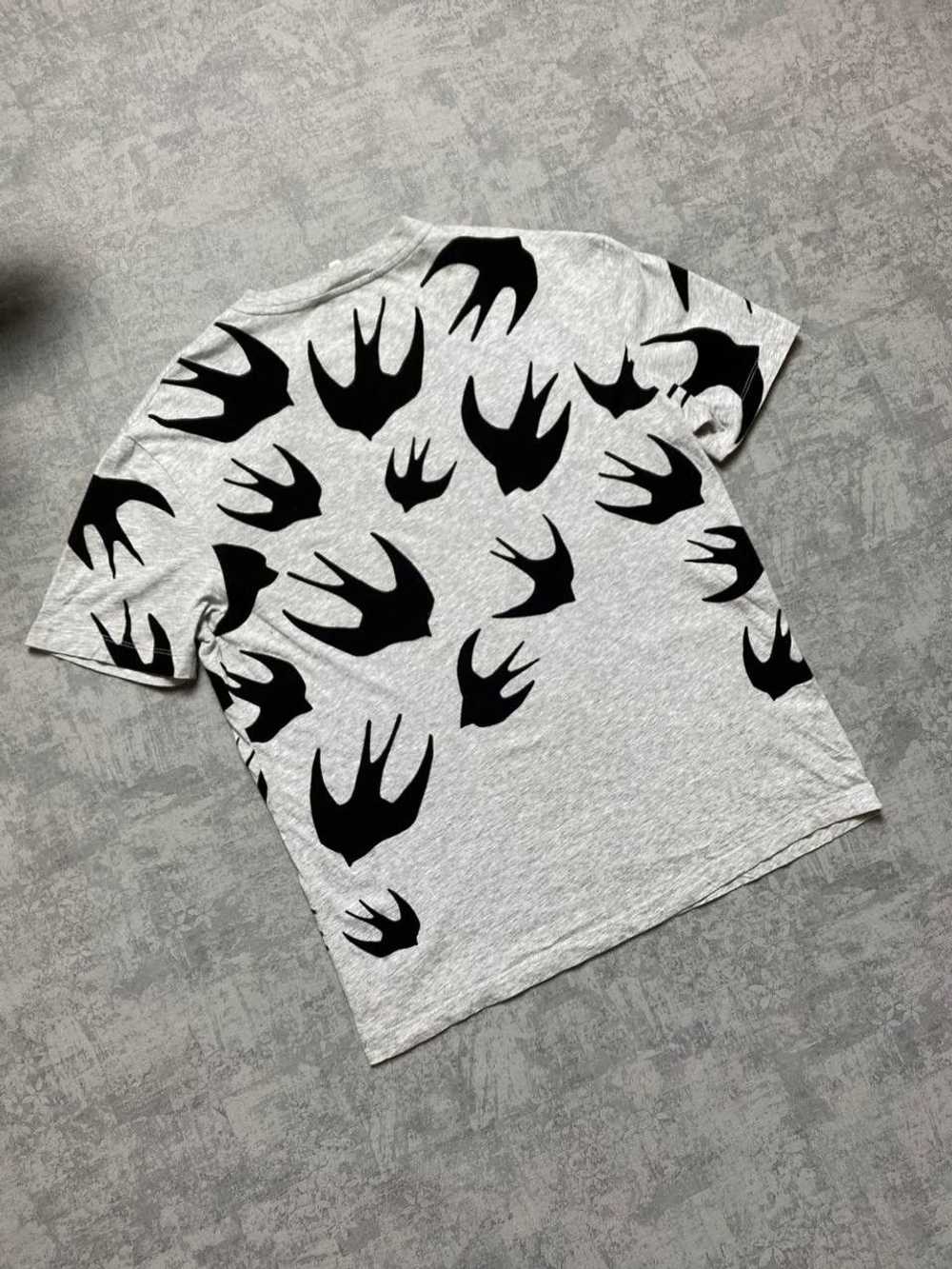 Alexander McQueen × MCQ McQ Swallow print T-shirt - image 10