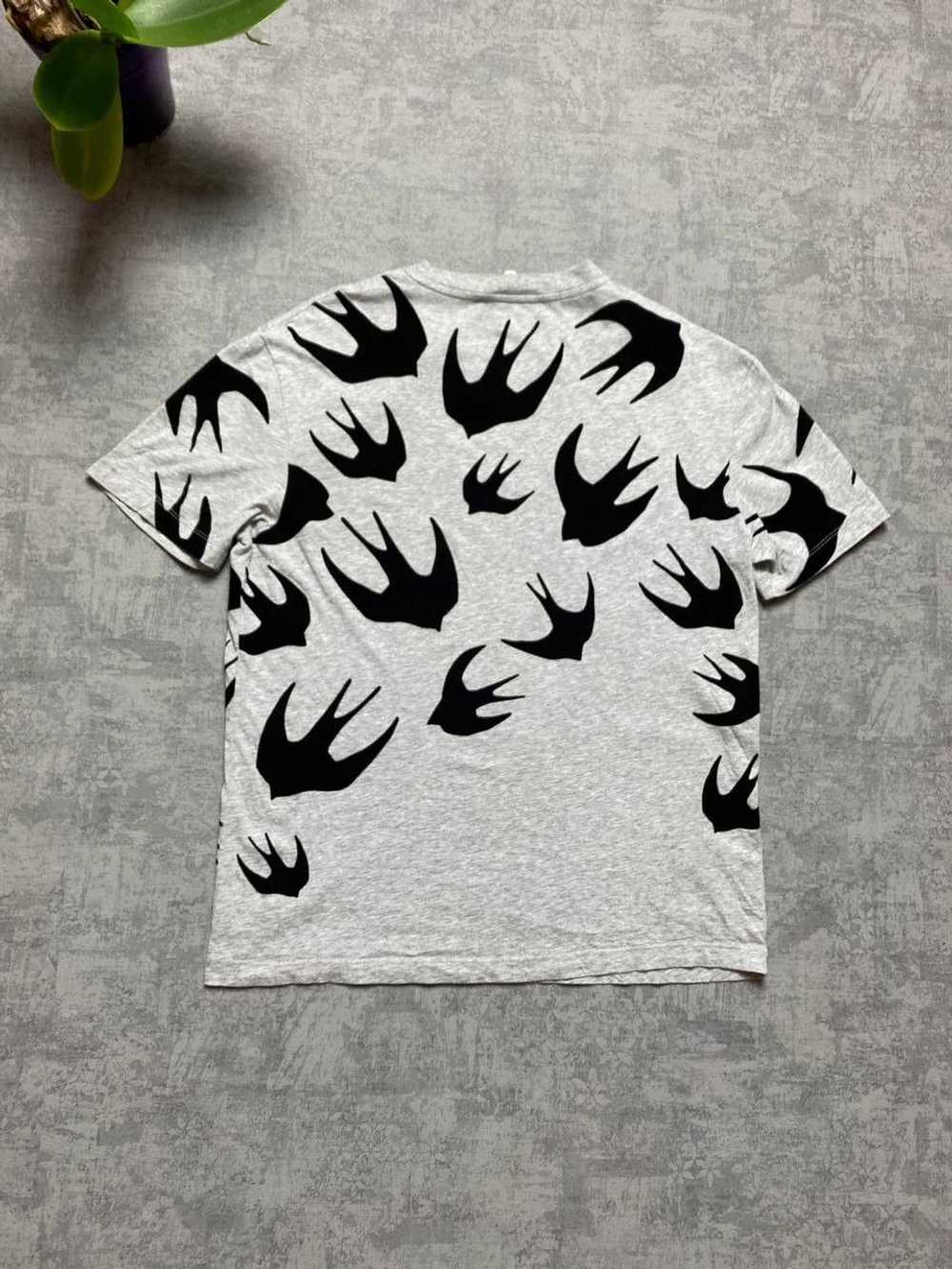 Alexander McQueen × MCQ McQ Swallow print T-shirt - image 9