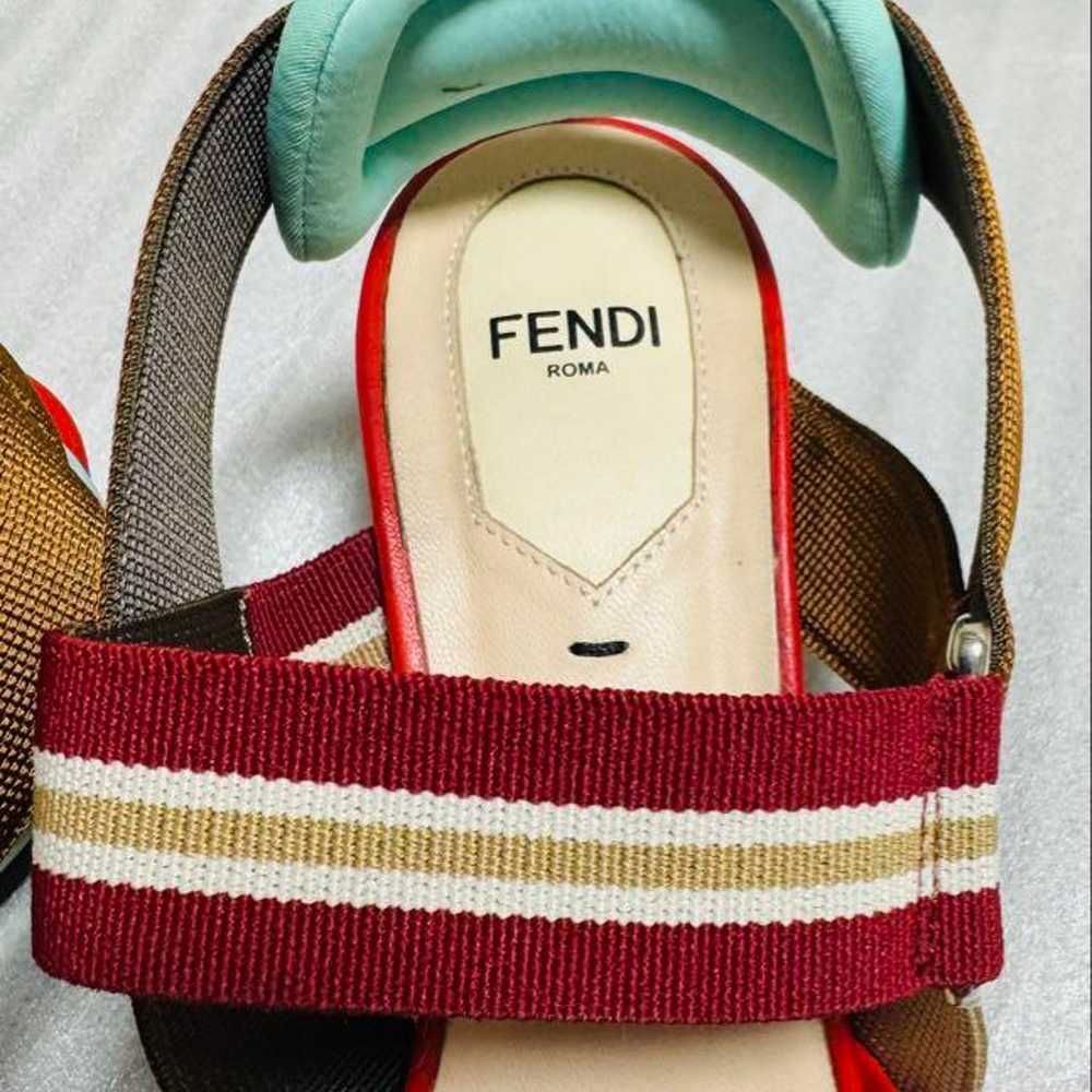 It's beautiful. 38 FENDI Colibri mesh slingback m… - image 3