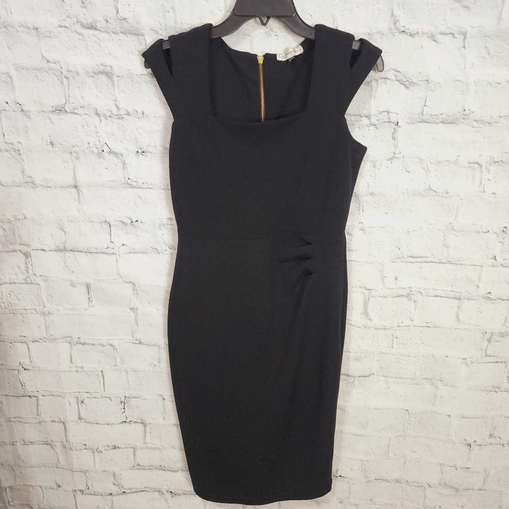 Neiman Marcus marina cold shoulder sheath dress S… - image 2