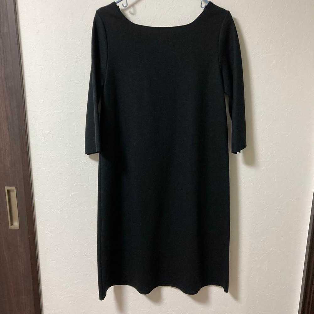 Black three-quarter sleeve knee-length dress - image 5