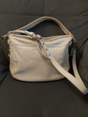vintage coach old ✨ ivory White bag Vintage coach ivory cream - Gem