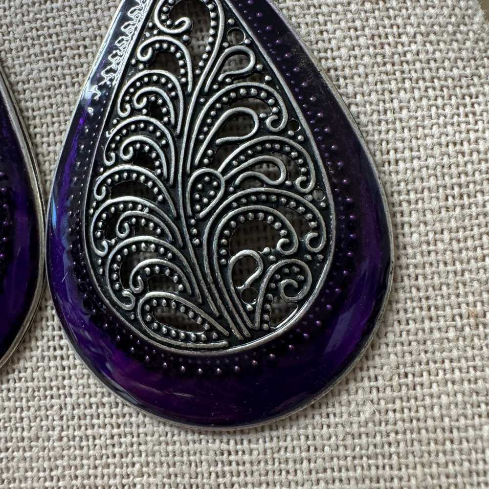 Premier Designs Lilac vintage earrings - image 3