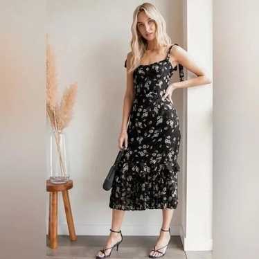 Lulus Terrace Views Black Floral Print Tiered Midi